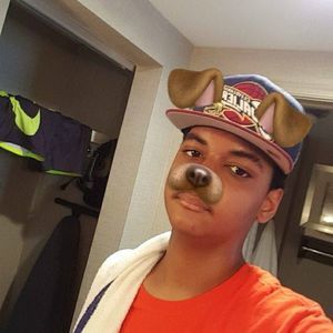 Meet your Posher, Cesar